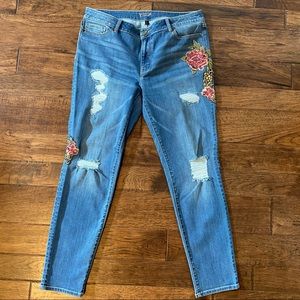 Distressed, embellished Jeans